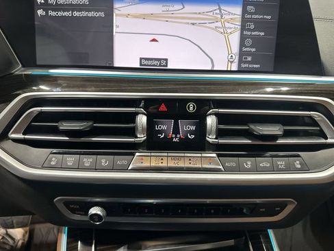 Used 2021 BMW X5 M50i w/ Executive Package AWD/4WD image 21