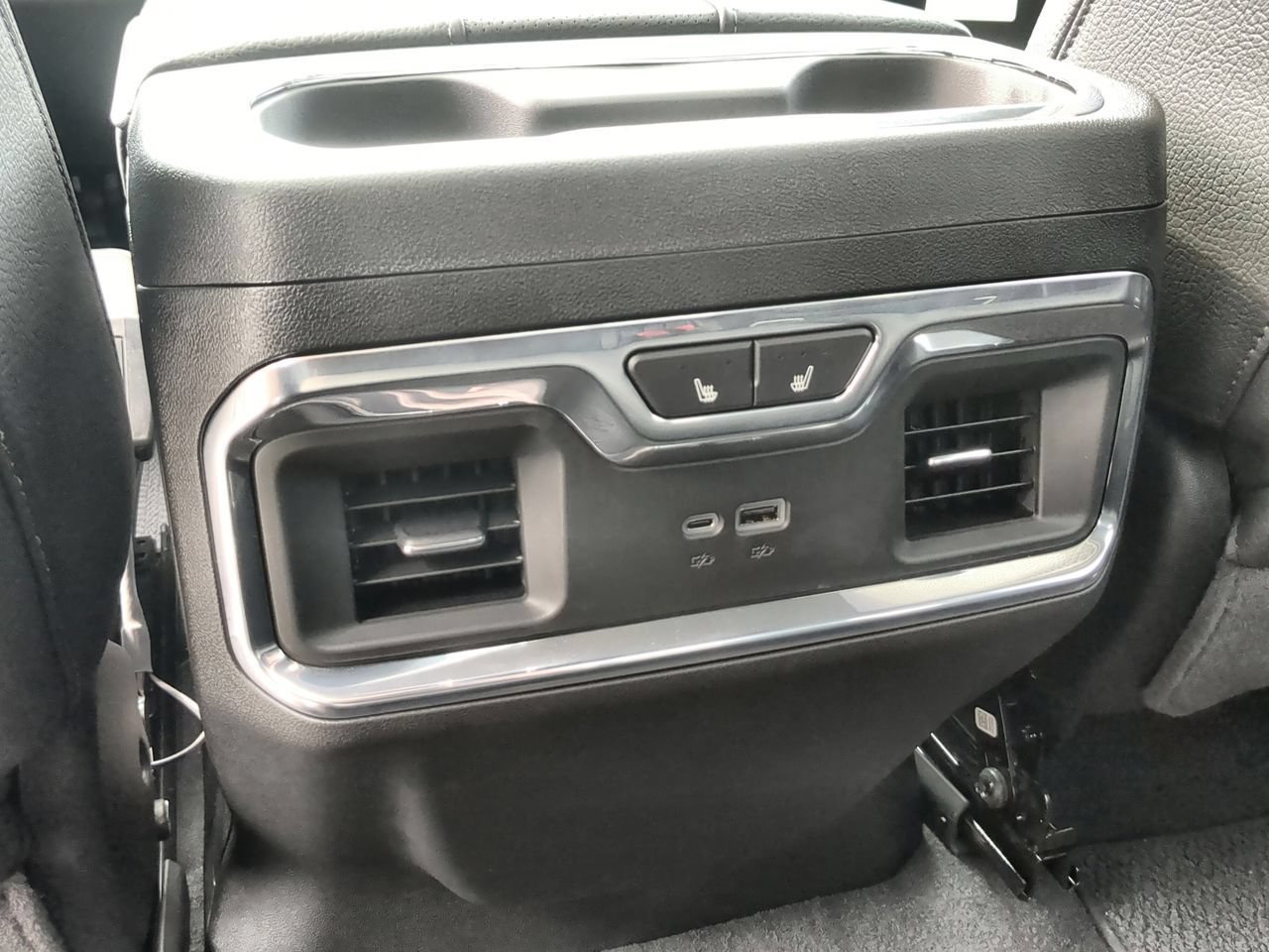 Used 2026 GMC Sierra 1500 Denali AWD/4WD image 22