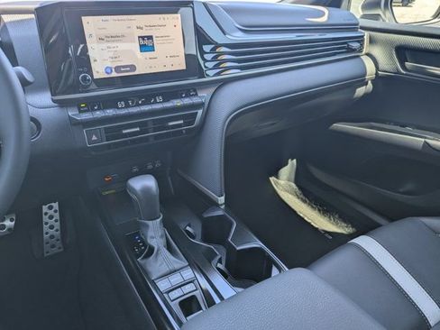 Used 2025 Toyota Camry SE w/ Convenience Package FWD image 24