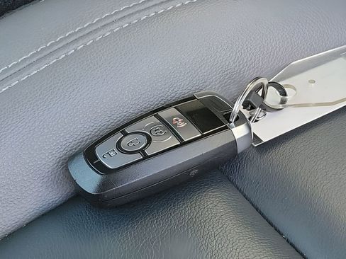 Used 2024 Ford Bronco Outer Banks image 37