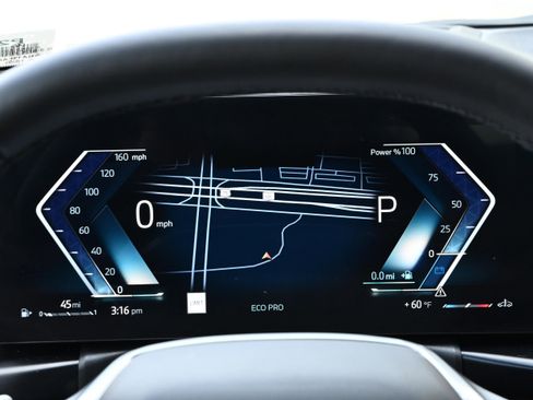 Certified 2025 BMW 330i Sedan image 12