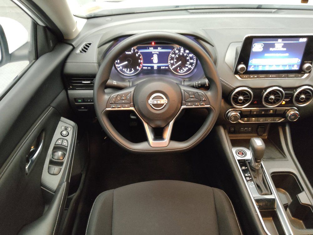 Used 2025 Nissan Sentra SV FWD image 22