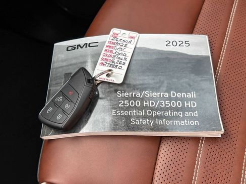 Used 2025 GMC Sierra 3500 Denali Ultimate AWD/4WD image 50