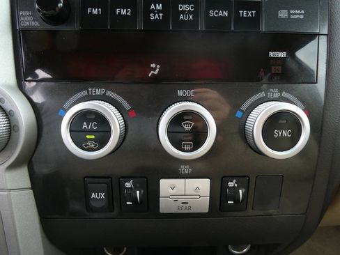 Used 2008 Toyota Sequoia Limited AWD/4WD image 18