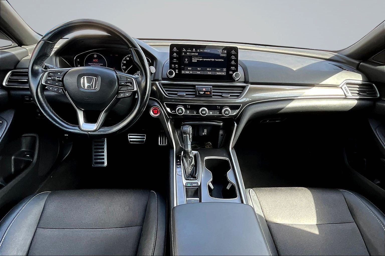 Used 2020 Honda Accord Sport image 6
