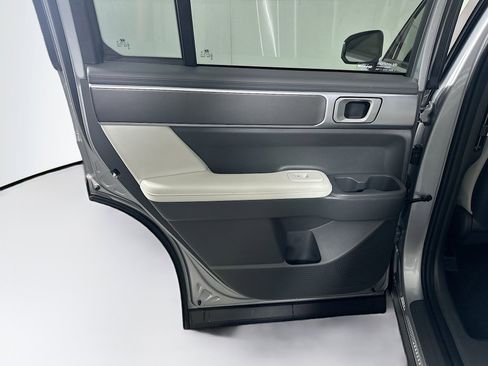 Used 2025 Hyundai Santa Fe SEL image 25