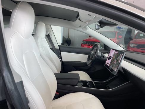 Used 2019 Tesla Model 3 Long Range image 28