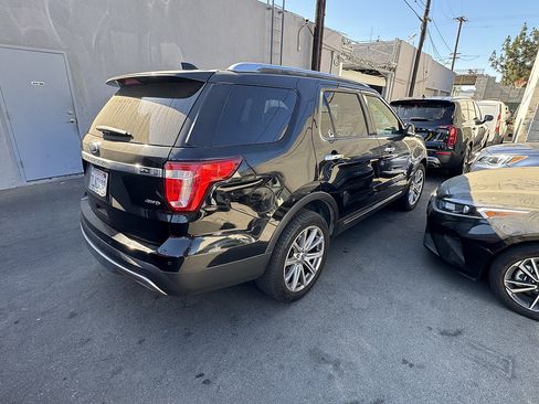 Used 2016 Ford Explorer Limited AWD/4WD image 4