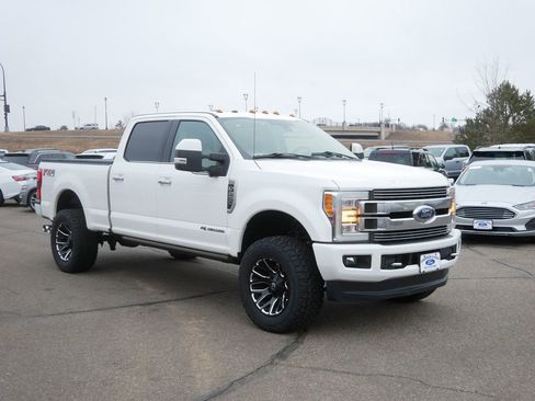 Used 2018 Ford F250 Limited w/ FX4 Off-Road Package image 3