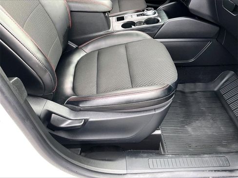 Used 2024 Ford Escape ST-Line Select w/ Tech Pack #1 image 36