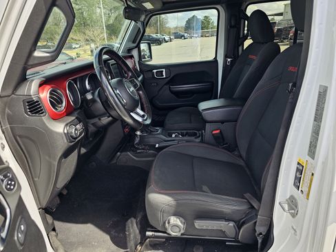 Used 2020 Jeep Wrangler Unlimited Rubicon AWD/4WD image 18