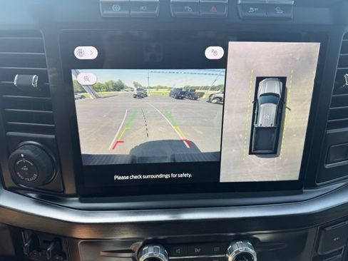 Used 2023 Ford F250 Lariat w/ Lariat Ultimate Package AWD/4WD image 13