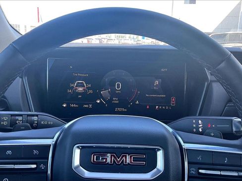 Used 2025 GMC Terrain Elevation AWD/4WD image 21