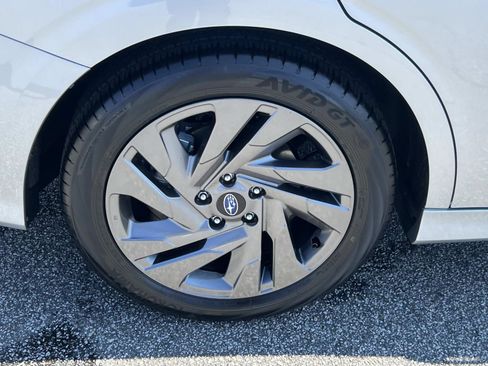 Certified 2025 Subaru Legacy Sport image 17