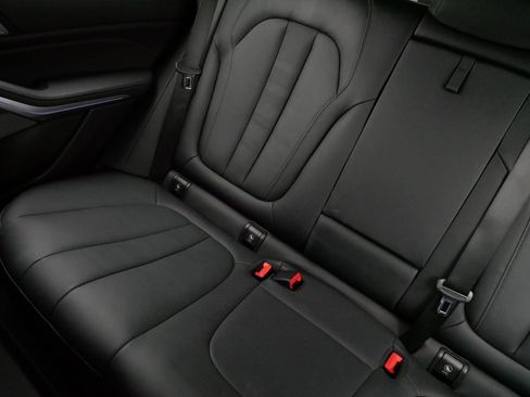 Used 2021 BMW X5 xDrive40i w/ Premium Package AWD/4WD image 12