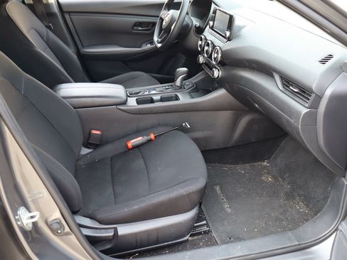 Used 2024 Nissan Sentra S FWD image 15