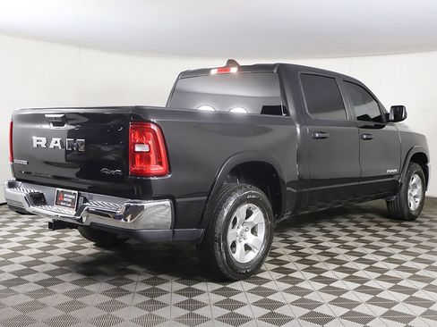 Used 2025 RAM 1500 Big Horn AWD/4WD image 8