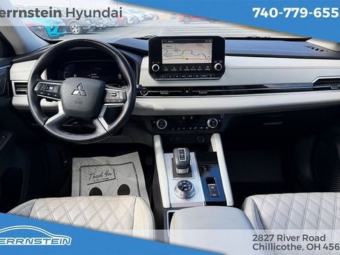 Used 2022 Mitsubishi Outlander SEL image 6