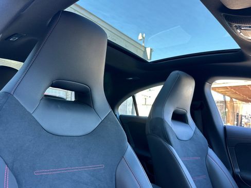 Used 2025 Mercedes-Benz CLA 250 4MATIC image 16