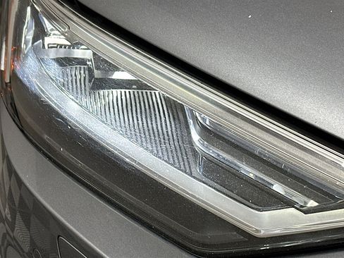 Used 2019 Audi A8 L 3.0T w/ Executive Package image 9