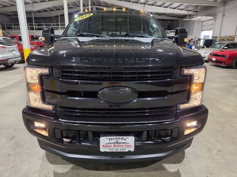Used 2019 Ford F250 Lariat AWD/4WD image 26