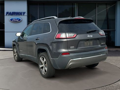 Used 2019 Jeep Cherokee Limited FWD image 4