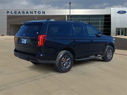 New 2025 Ford Expedition Tremor image 5