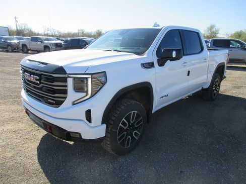 New 2026 GMC Sierra 1500 AT4 w/ AT4 Premium Package AWD/4WD image 11