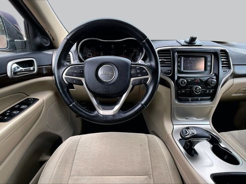 Used 2014 Jeep Grand Cherokee Laredo AWD/4WD image 5