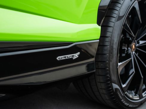 Used 2023 Lamborghini Urus S image 19