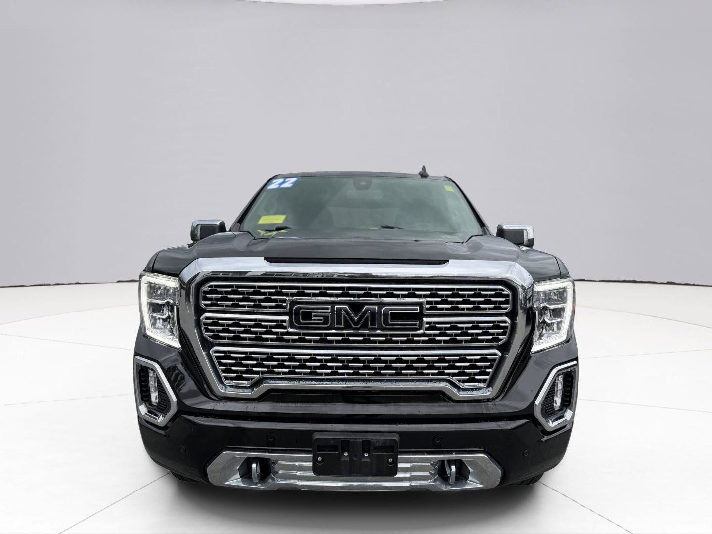 Used 2022 GMC Sierra 1500 Denali w/ Denali Premium Package AWD/4WD image 5