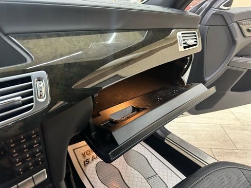 Used 2014 Mercedes-Benz CLS 550 4MATIC w/ Premium 1 Package image 30