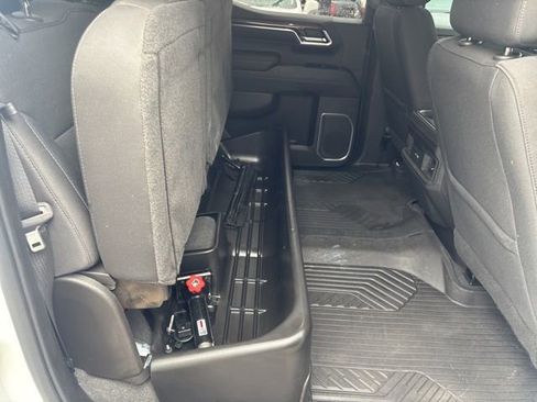 Used 2022 Chevrolet Silverado 1500 RST image 39