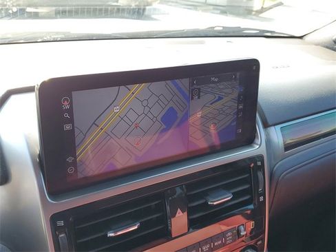 Used 2022 Lexus GX 460 Premium image 28