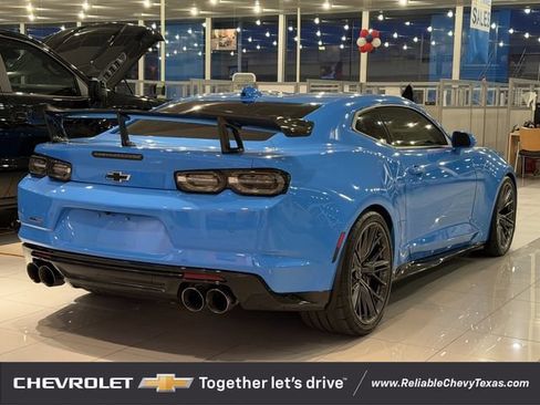 Used 2023 Chevrolet Camaro ZL1 RWD image 6