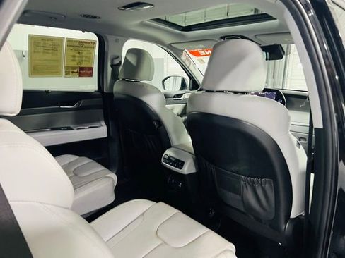 Used 2022 Hyundai Palisade SEL w/ Premium Package FWD image 31