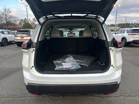 New 2026 Nissan Rogue Dark Armor image 18