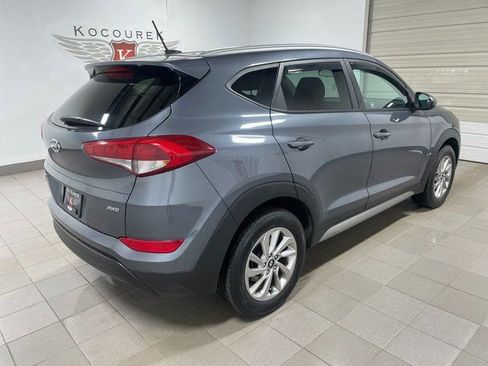 Used 2017 Hyundai Tucson SE AWD/4WD image 6
