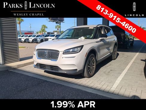 Used 2022 Lincoln Corsair FWD w/ Equipment Group 101A image 10