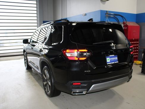 Used 2023 Honda Pilot Touring image 43