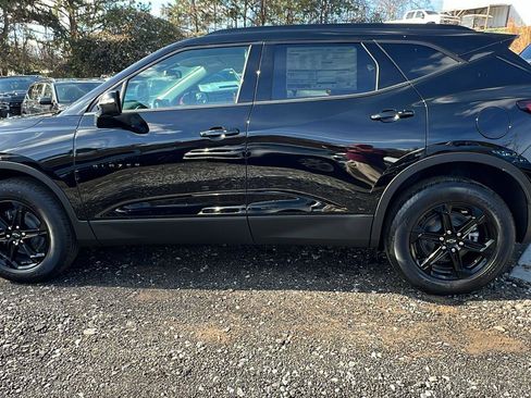 New 2026 Chevrolet Blazer LT w/ Midnight/Sport Edition FWD image 8