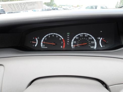 Used 2002 Toyota Avalon XL FWD image 15