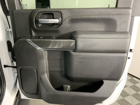 Used 2020 GMC Sierra 2500 AT4 w/ AT4 Premium Package image 27