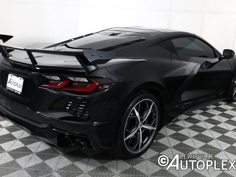 Used 2023 Chevrolet Corvette Stingray w/ Stealth Interior Trim Package image 5