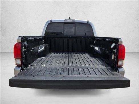 Used 2020 Toyota Tacoma SR w/ SR Convenience Package RWD image 6