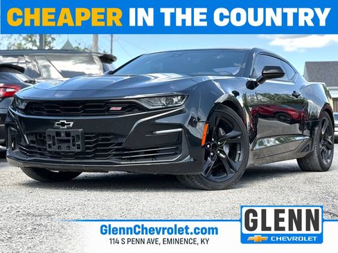 Used 2019 Chevrolet Camaro SS RWD image 1