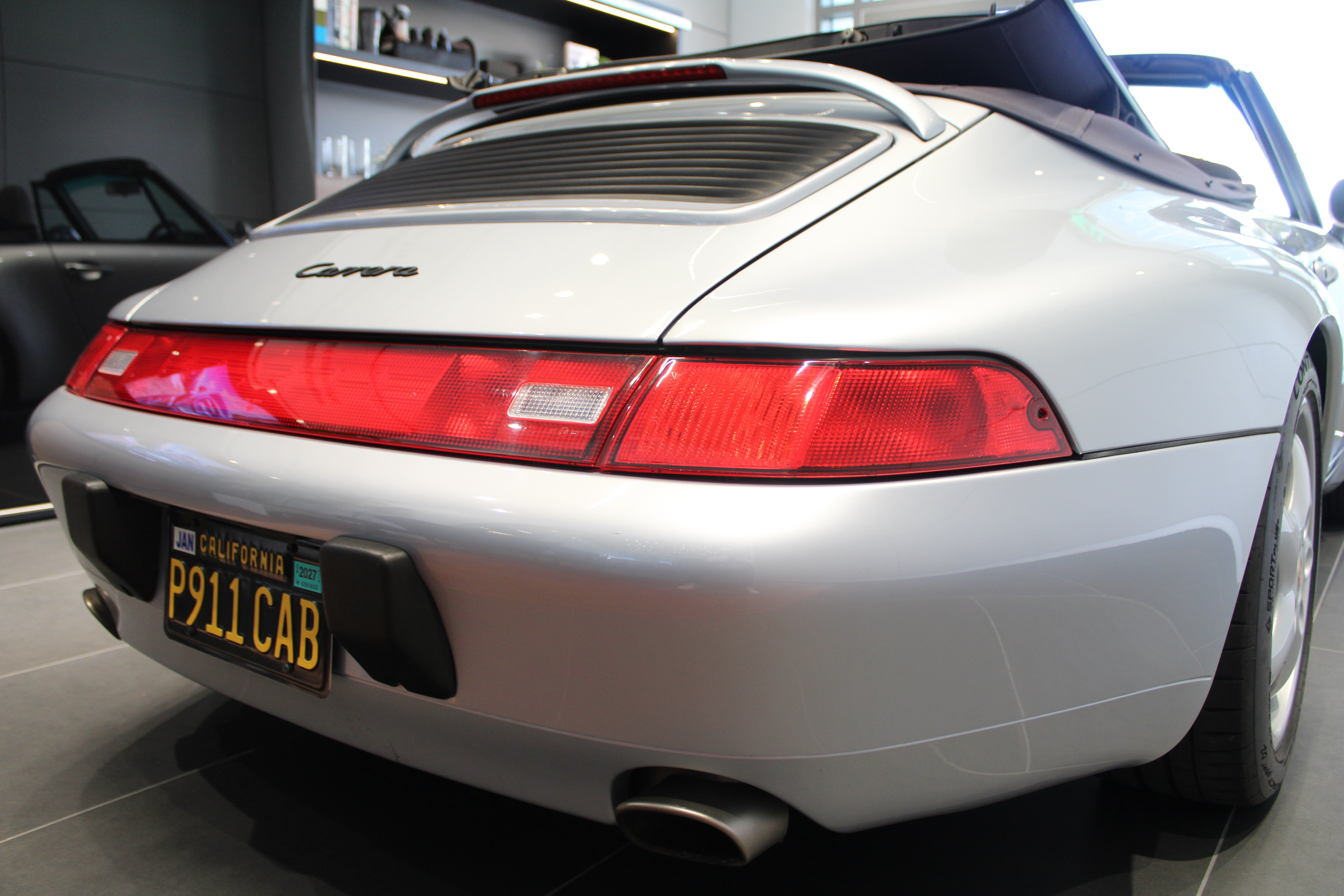 Used 1996 Porsche 911 Carrera RWD image 66