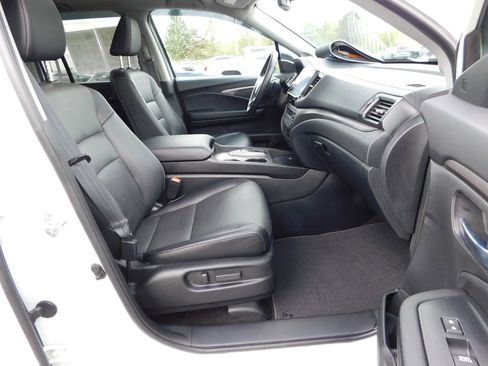 Used 2025 Honda Ridgeline RTL image 23