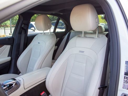 Used 2019 Mercedes-Benz E 63 AMG S w/ Driver Assistance Package image 11