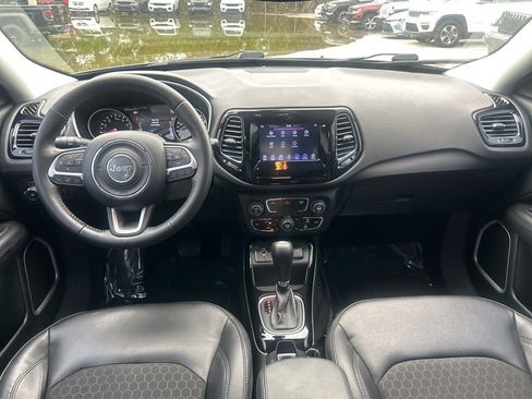 Certified 2019 Jeep Compass Altitude image 32